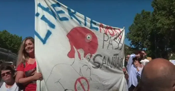 Ковид и массовые протесты